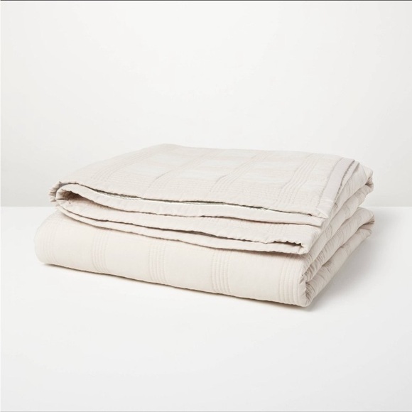 NWT Full/Queen Grid Stitched Quilt Taupe/ Green/Cream - Hearth & Hand - Picture 4 of 7